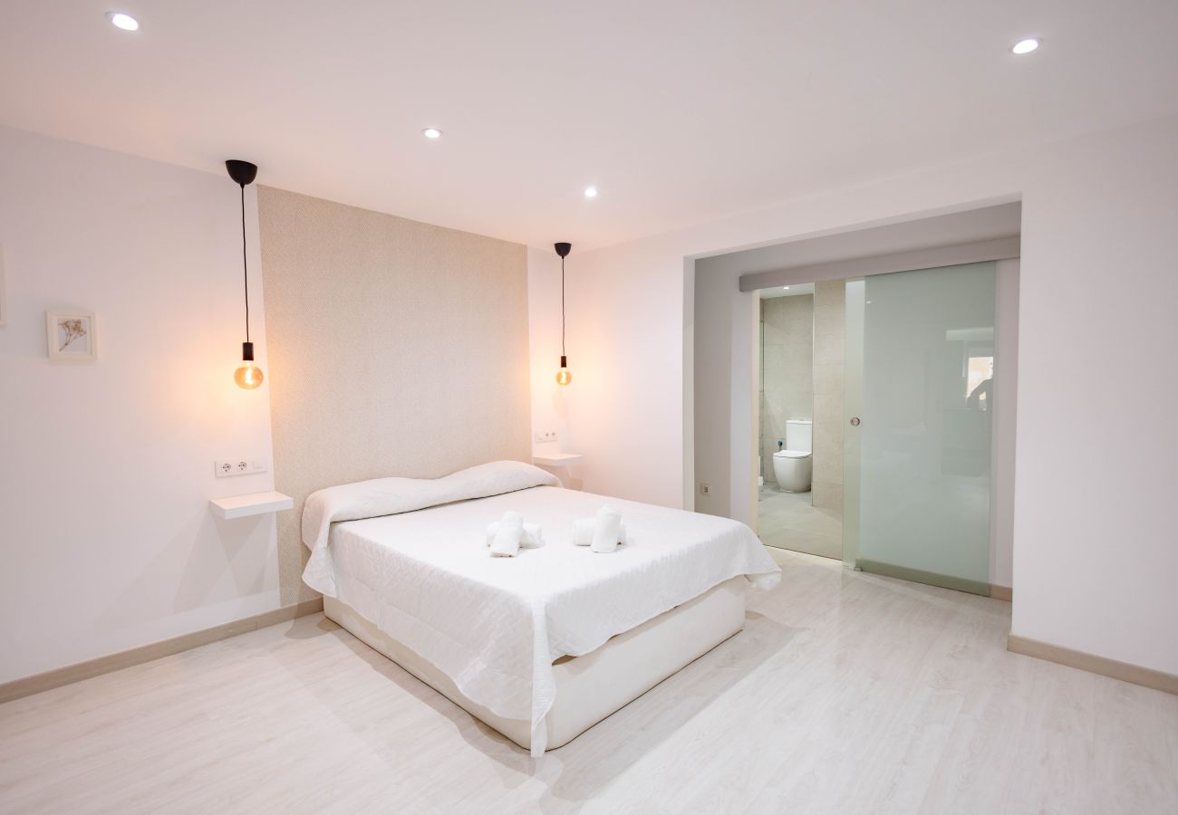 Apartamento en Las Palmas de Gran Canaria - Deluxe Canteras Suites Superior