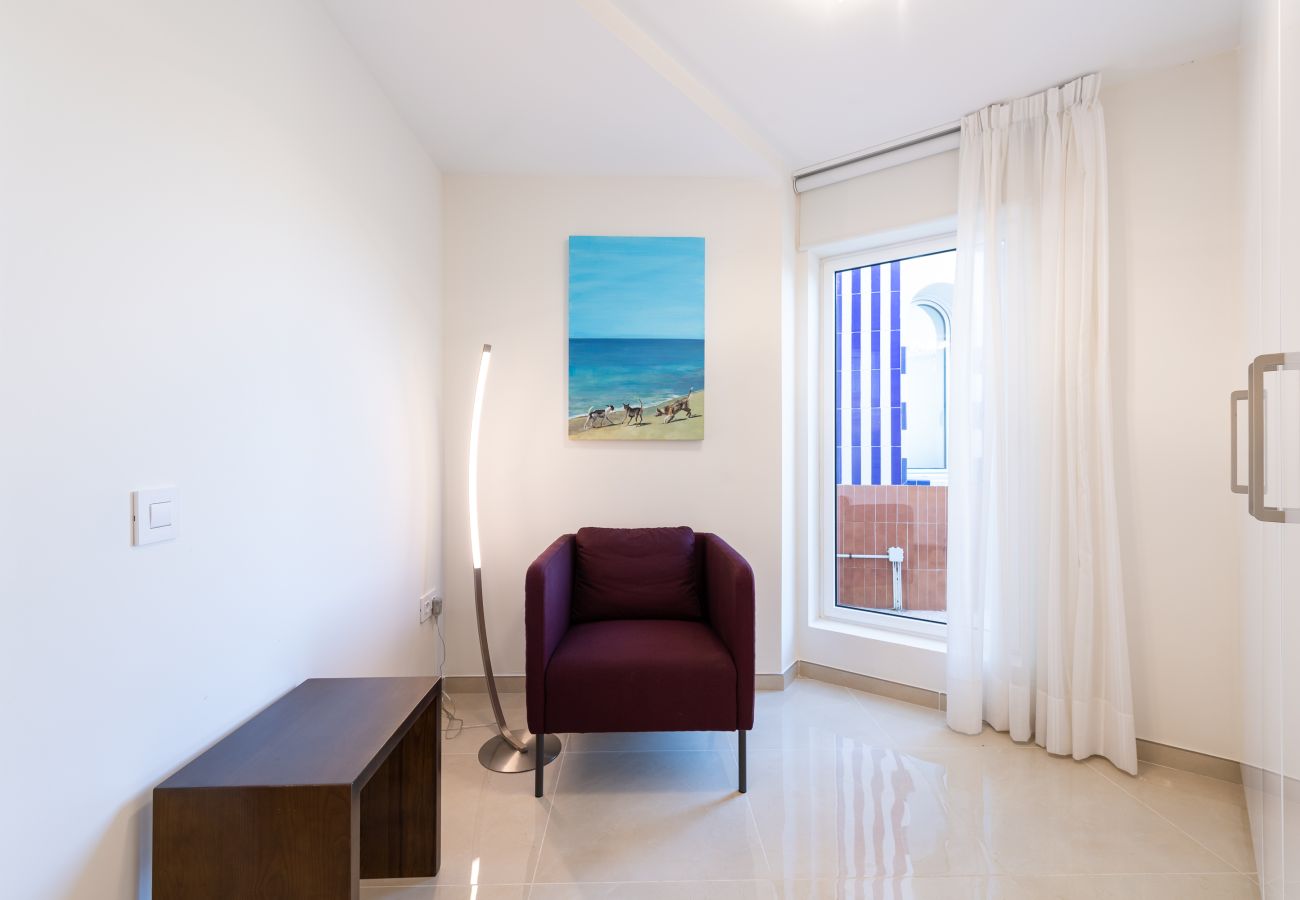 Apartamento en Bahia Feliz - Suite Altamar, 2 Bedroom