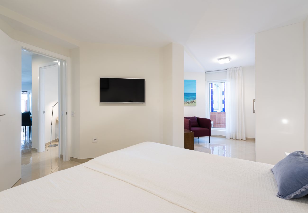 Apartamento en Bahia Feliz - Suite Altamar, 2 Bedroom