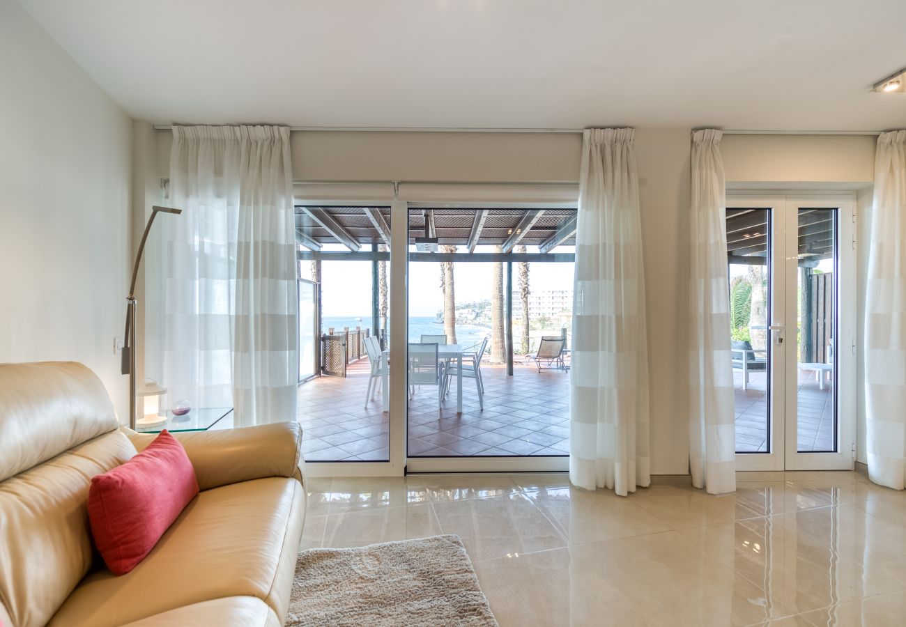 Apartamento en Bahia Feliz - Suite Altamar, 2 Bedroom