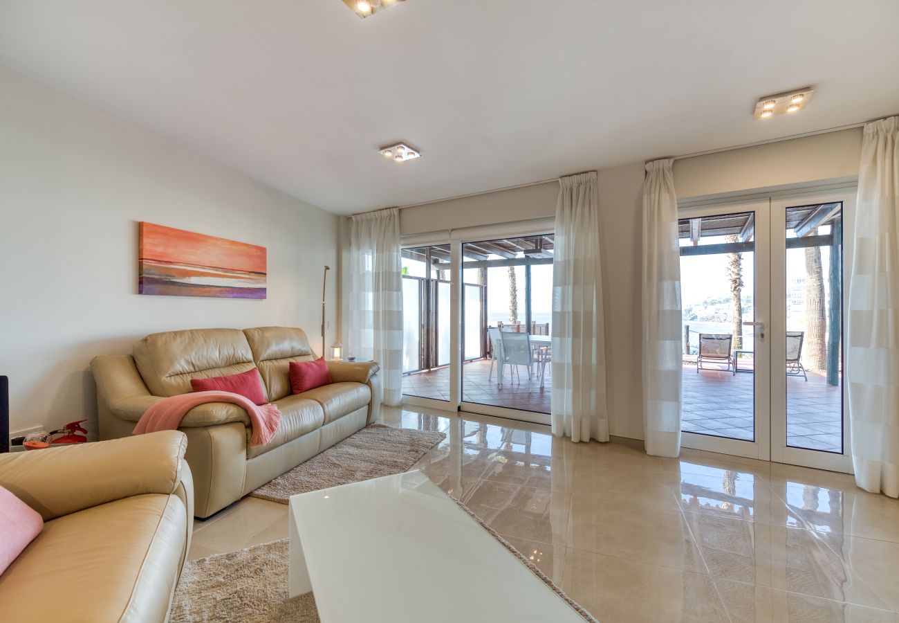 Apartamento en Bahia Feliz - Suite Altamar, 2 Bedroom