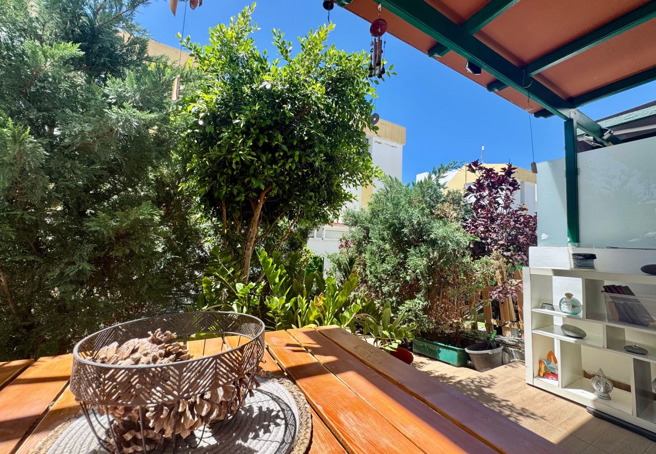 Casa adosada en San Bartolomé de Tirajana - Tropical Sun