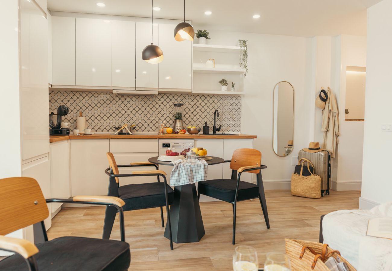 Apartamento en Las Palmas de Gran Canaria - Loft de lujo en primera linea de playa con piscina
