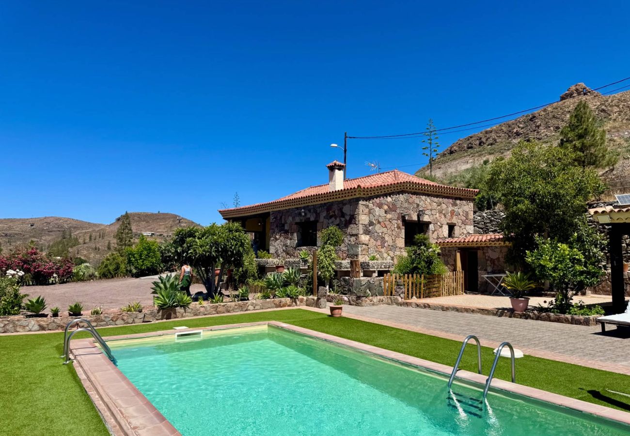 Casa rural en San Bartolomé de Tirajana - Casa Rural Las Colmenas