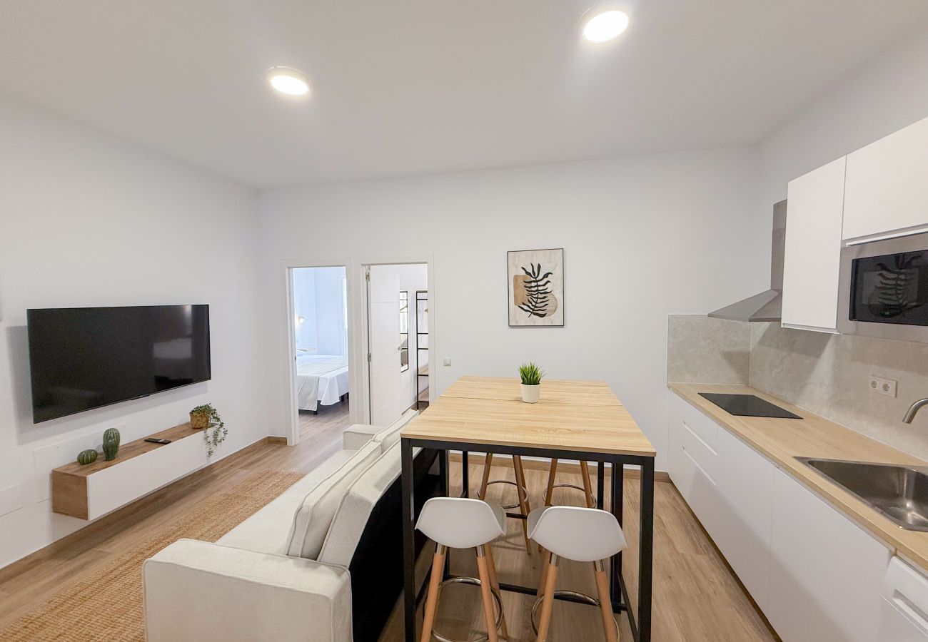 Ferienwohnung in Las Palmas de Gran Canaria - City Beach Las Canteras, 2BR Superior