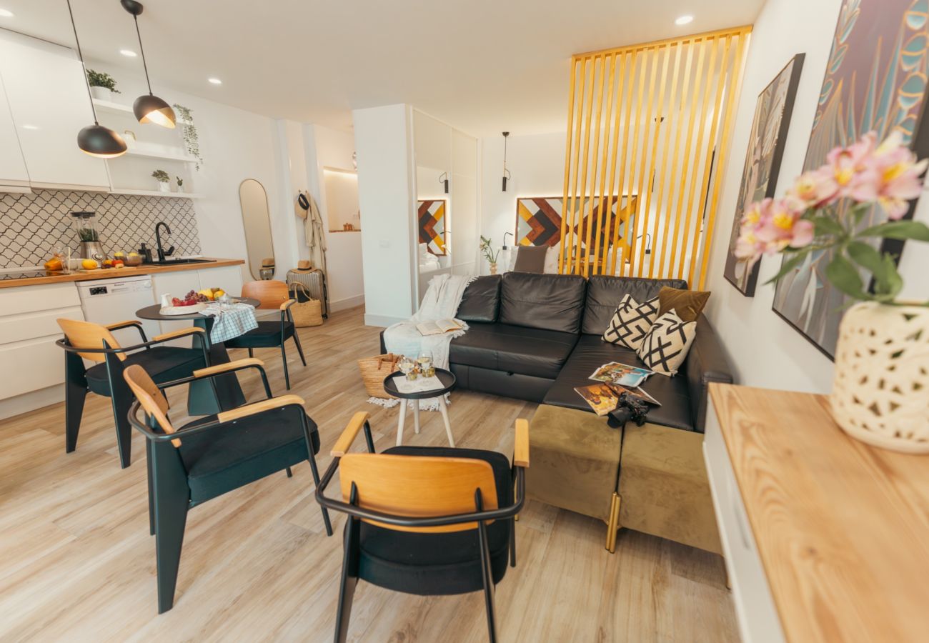 Ferienwohnung in Las Palmas de Gran Canaria - Loft de lujo en primera linea de playa con piscina