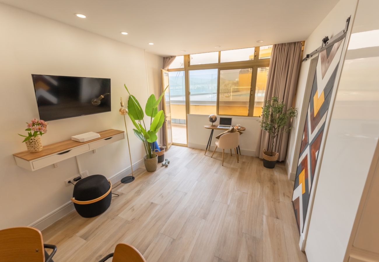 Ferienwohnung in Las Palmas de Gran Canaria - Loft de lujo en primera linea de playa con piscina