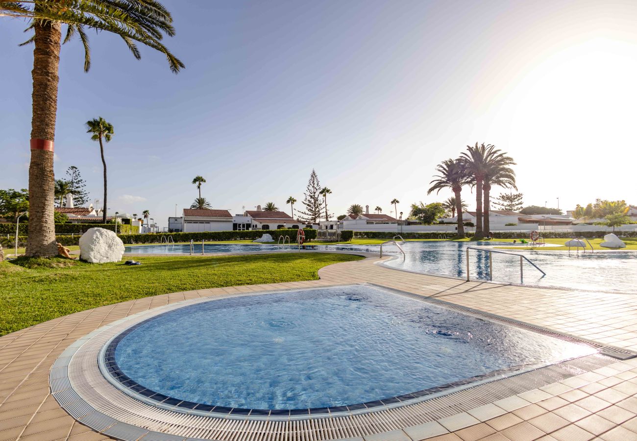 Bungalow in Maspalomas - Oasis Holycan