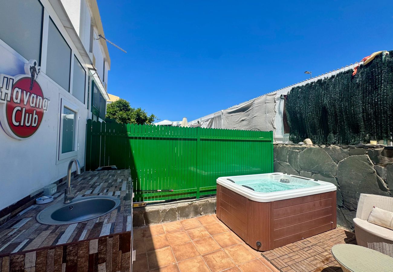 Terraced House in San Bartolomé de Tirajana - Tropical Sun