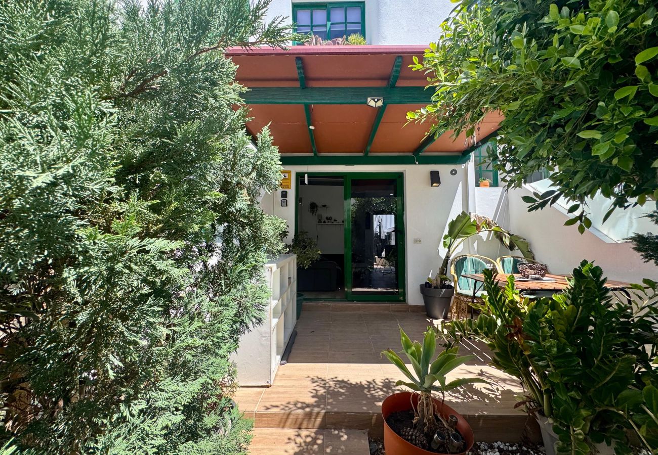 Terraced House in San Bartolomé de Tirajana - Tropical Sun