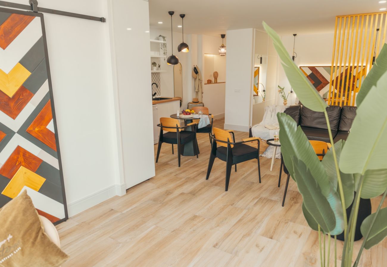 Apartment in Las Palmas de Gran Canaria - Loft de lujo en primera linea de playa con piscina