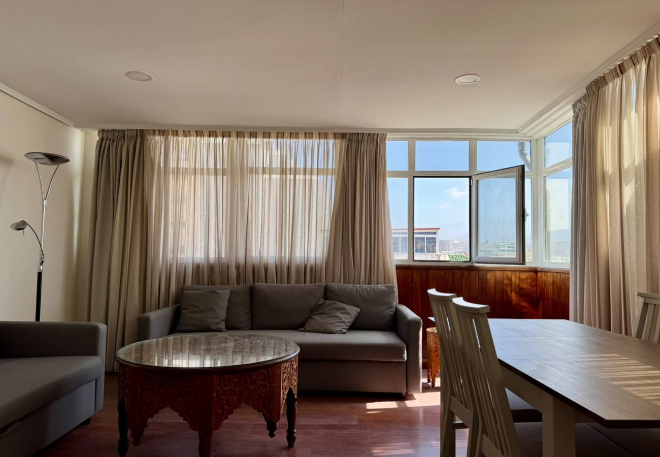 Apartment in Las Palmas de Gran Canaria - Penthouse Canteras Beach