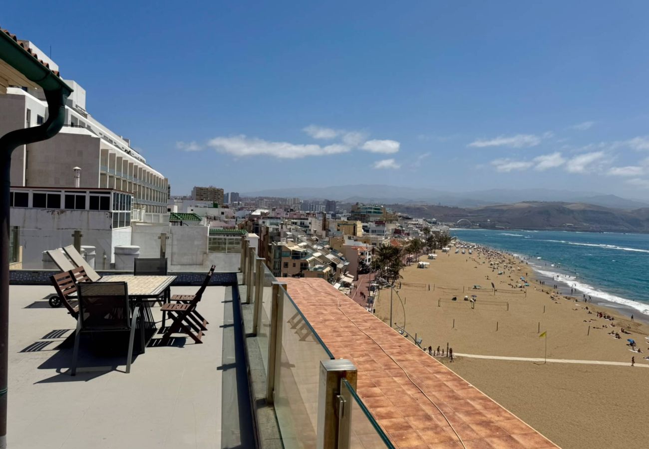 Apartment in Las Palmas de Gran Canaria - Penthouse Canteras Beach